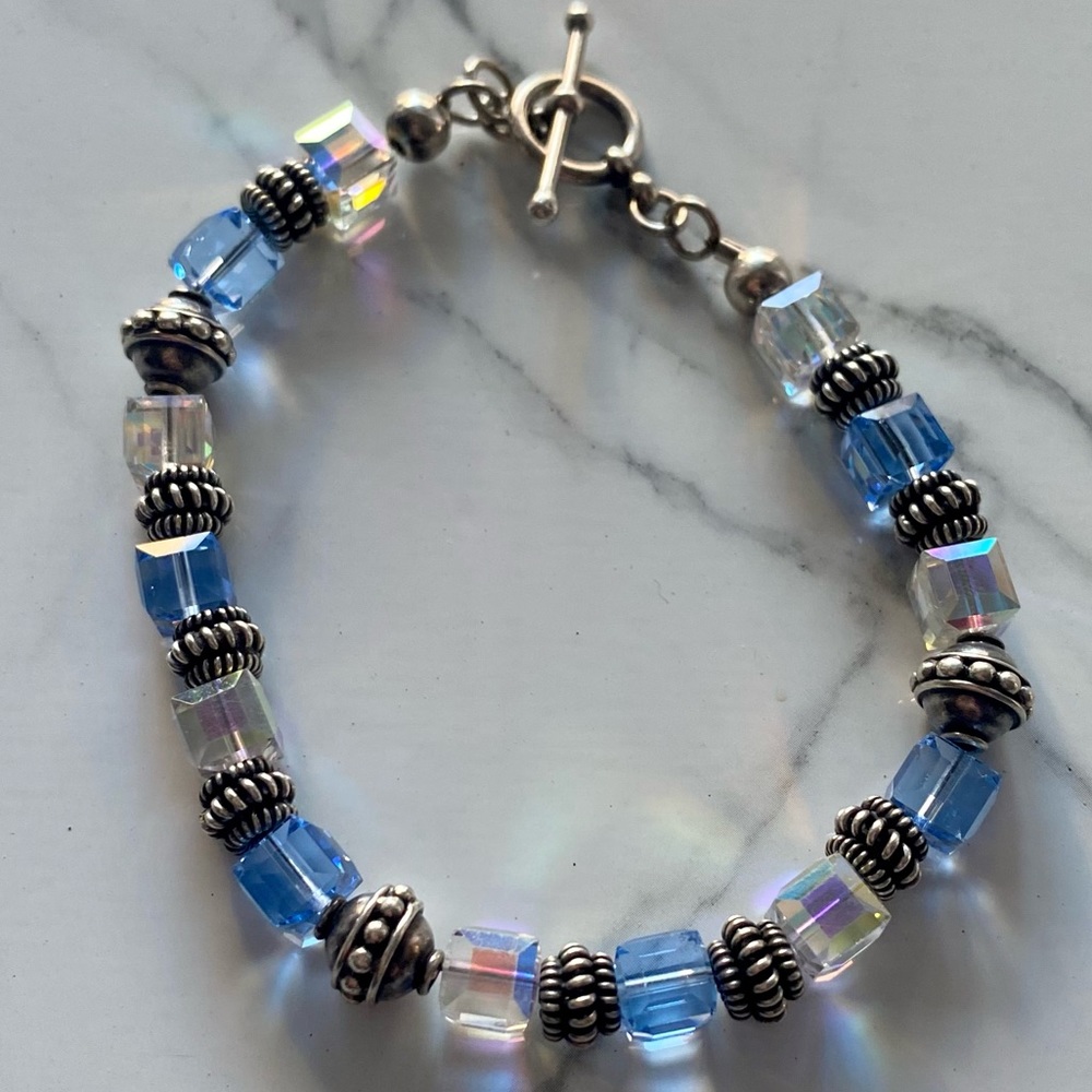 Beaded bracelet